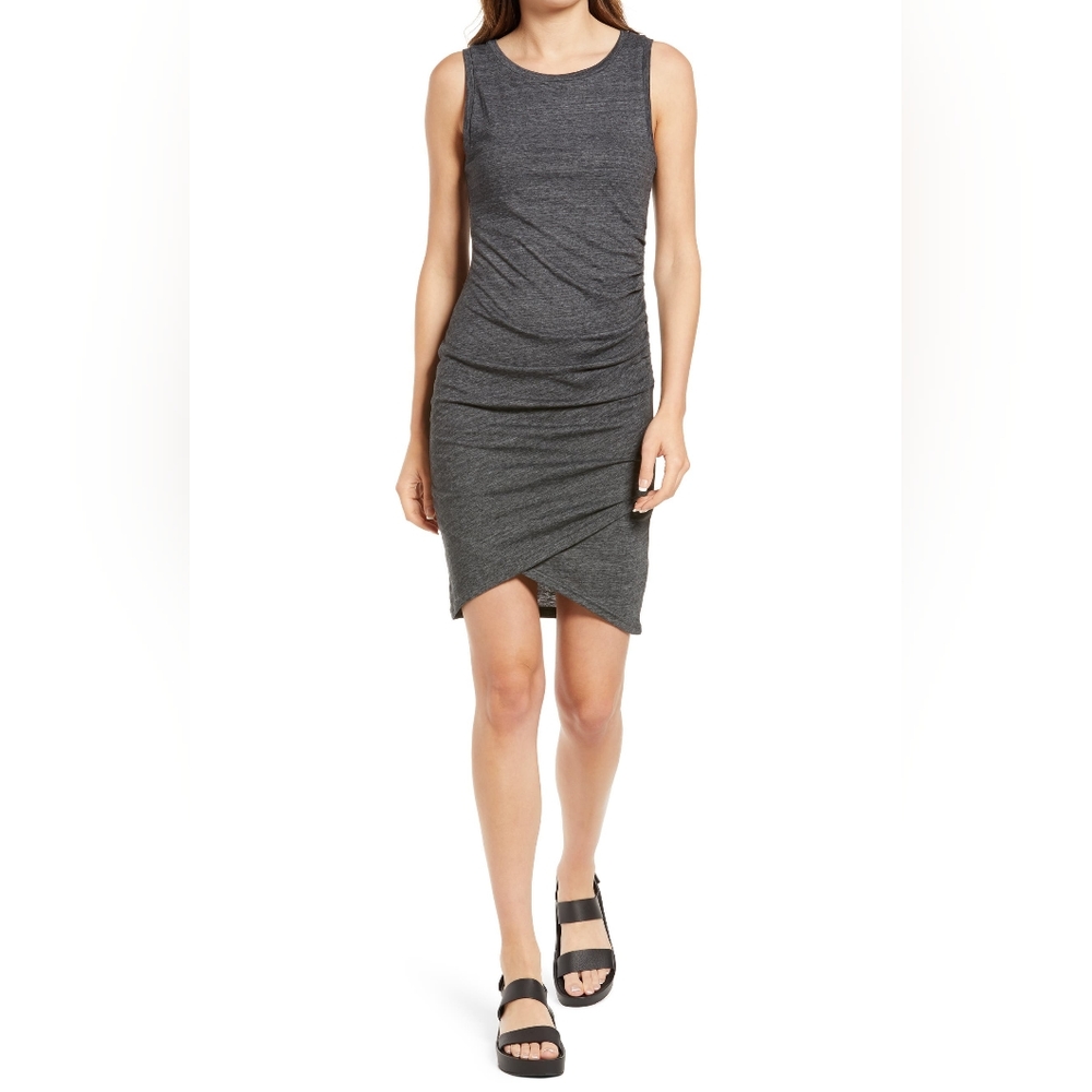 NWT Ruched Side Sleeveless Dress by Treasure&Bond